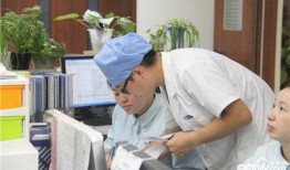 产科医生爆料搞笑视频,宝宝们的“搞笑日常”