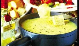 谁爆料的芝士锅好吃啊视频,谁爆料芝士锅好吃，一尝便知！