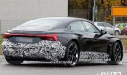 奥迪a7海外爆料最新消息,颠覆设计革新，性能与美学再升级