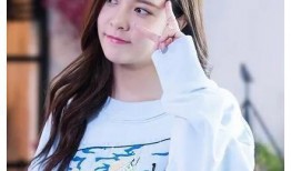 男女艺人最新情感爆料图片,明星恋情揭秘，甜蜜与纠葛并存