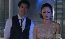 泰剧裂心在线观看,泰剧情感纠葛，在线观看揭示爱恨交织