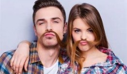 男女艺人最新情感爆料图片,明星恋情揭秘，甜蜜与纠葛并存